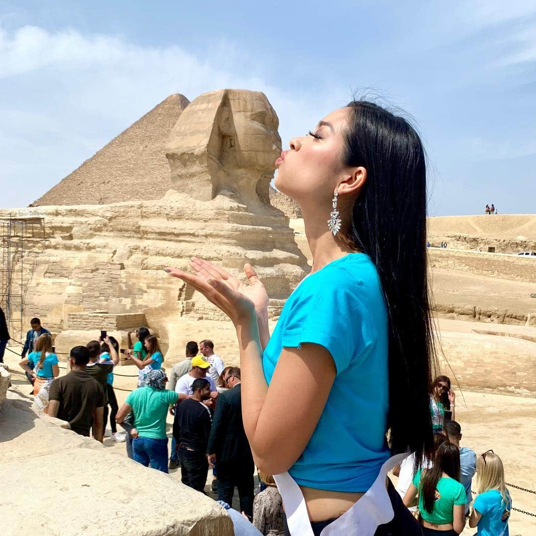 冨田七々海さんのインスタグラム写真 - (冨田七々海Instagram)「Finally we are here!! Long waited Egyptian Pyramid I was so excited for🐪❤️ Words are not enough to describe how incredible they were in real life!  Wow! I am overwhelmed with the beauty and the scale of them.  Thank you @missecointernational for this wonderful experience!! ✨  ついに！ 念願のピラミッドを見に行きました！一生のうちに絶対に来たかった場所。 壮大なスケールと神秘的な美しさは圧巻でした✨🙏 ・ #missecointernational  #missecojapan  #experienceegypt  #egypt  #missecointernational2019  #myegypt  #loveegypt #globalbeauties #missosology ‏ @almasahotelofficial @starscosmeticsindia @vatika_naturals @orbitb1 @drhadeel_m @dr_emadelsaie @allure_clinics @raneemclinic2 #الور ・ #luxor #traveling #travel #egypt  #エジプト #旅行 #旅  #ピラミッド #pyramid #egyptianpyramids #砂漠 #ミスコン #ミスエコ」3月29日 19時31分 - missecojapan