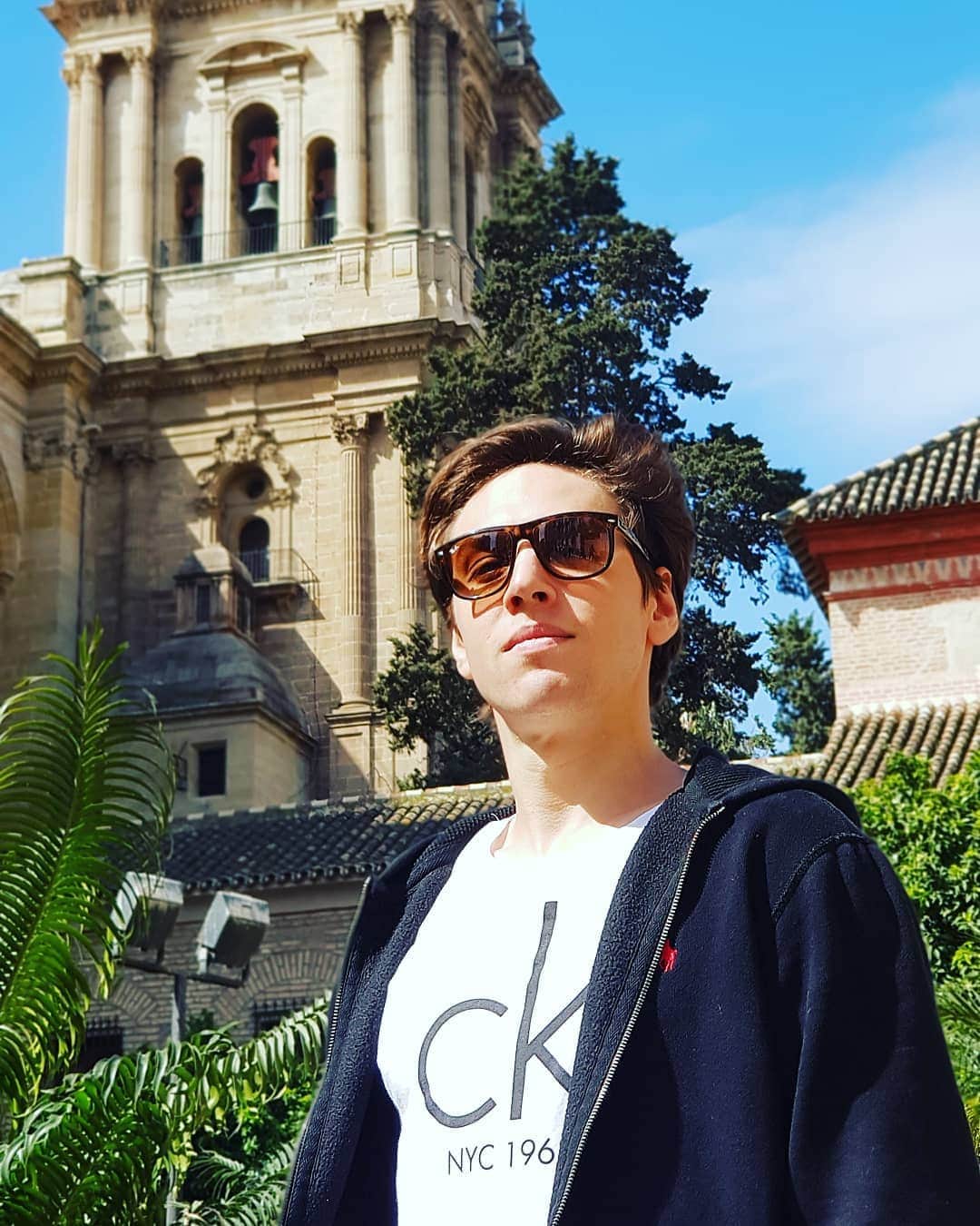 のインスタグラム：「Buenos Dias Malaga😘」
