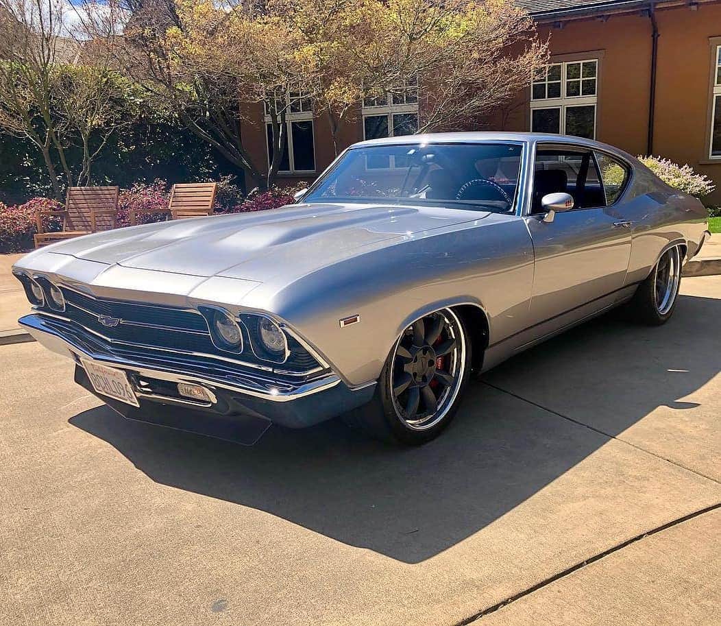 Classics Dailyさんのインスタグラム写真 - (Classics DailyInstagram)「@ClassicsDaily | 1969 Chevelle  _ Owner @boy_andy Via @chevellefactory #Chevelle #americanmuscle #musclecar #classiccar #classicsdaily」3月30日 6時39分 - classicsdaily