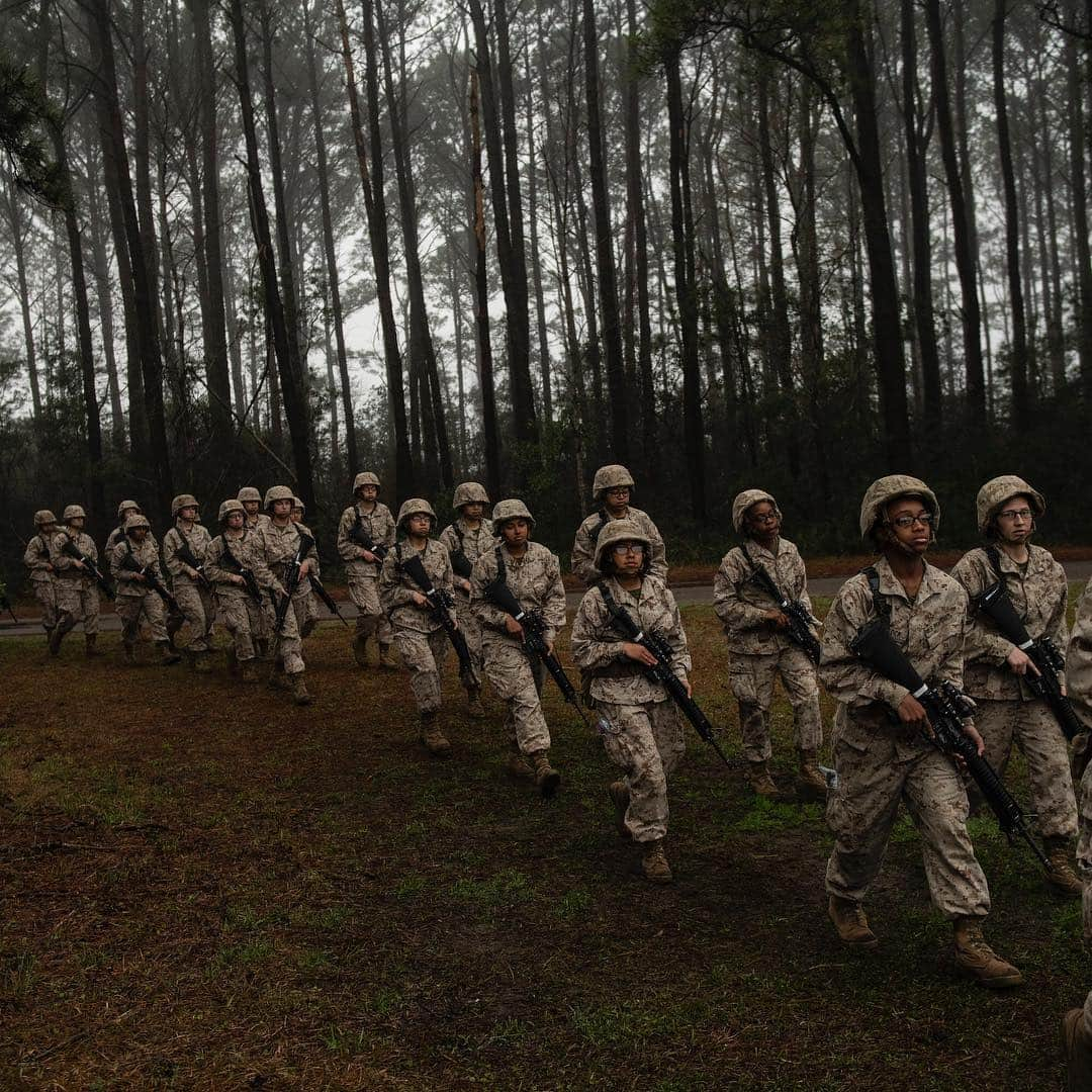 ニューヨーク・タイムズさんのインスタグラム写真 - (ニューヨーク・タイムズInstagram)「Welcome to the only place in the U.S. where women become Marines: Marine Corps Recruit Depot Parris Island, South Carolina. @lynseyaddario followed a handful of women here and photographed their journey through basic training. Today, women make up 8% of the @marines, the lowest percentage of any military branch. At #ParrisIsland, platoons are segregated by gender (excluding the India Company battalion), though men and women partake in some activities together, such as classroom courses. Women’s training, said Lt. Col. Misty Posey, is identical to the men’s — though they are graded differently on the physical fitness test. Visit the link in our profile to see more photos and read more about #Marine training.」3月30日 6時40分 - nytimes