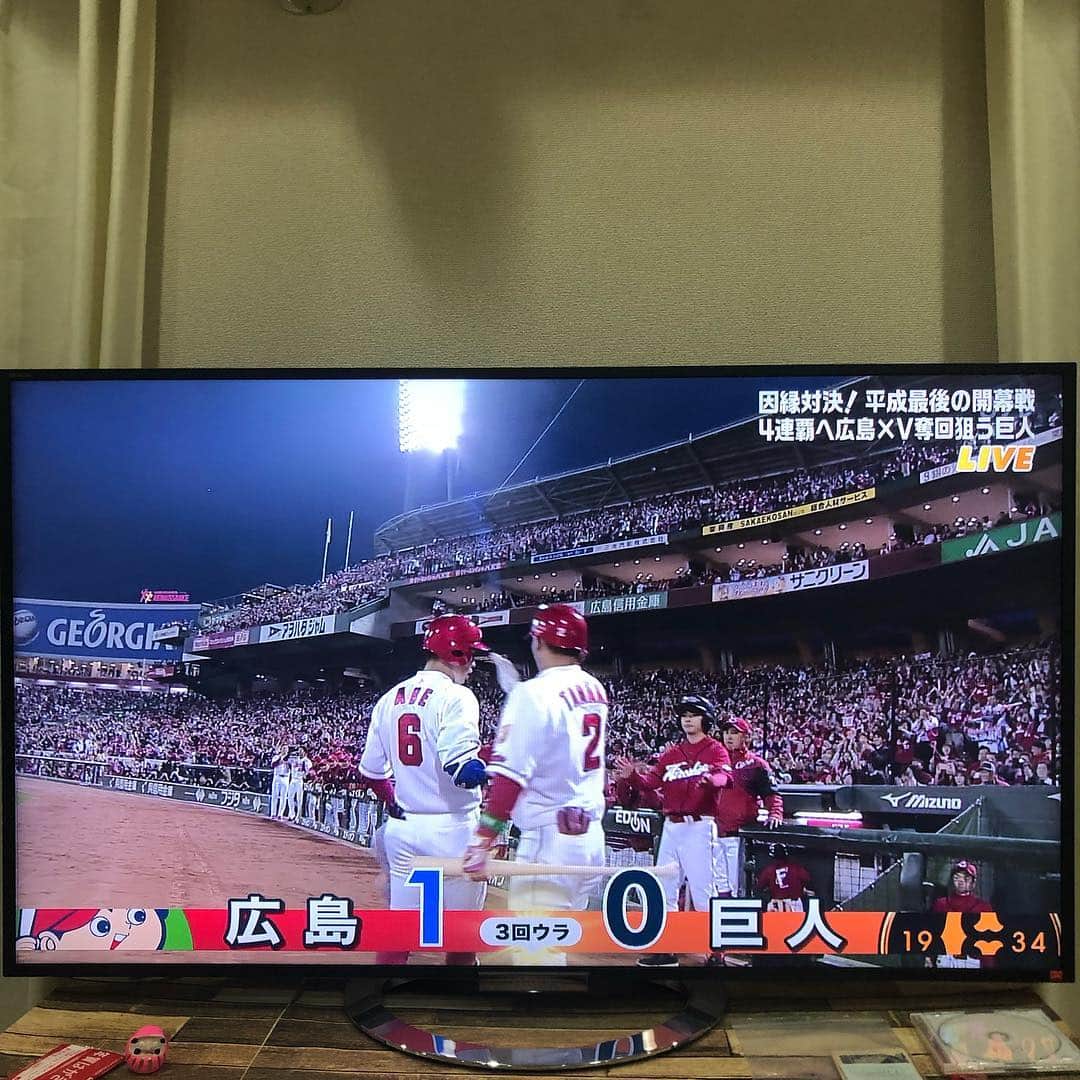 倉本康子さんのインスタグラム写真 - (倉本康子Instagram)「🌟 開幕！待ってましたっ！ 手に汗握る開幕戦！ カープファンとしては 色々と感じるところのある開幕カード とにかく良かった！ と言うか、、、 野球はやっぱり楽しいわぁ」3月29日 22時31分 - yasuko_kuramoto_yakko