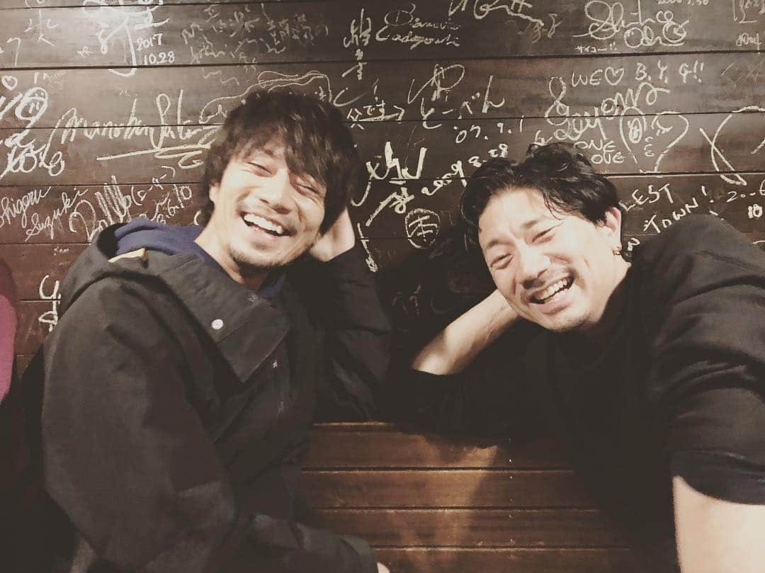 赤頭隆児さんのインスタグラム写真 - (赤頭隆児Instagram)「Happy Birthday!! #インスタおじさん」3月29日 22時48分 - akagashiraryuji