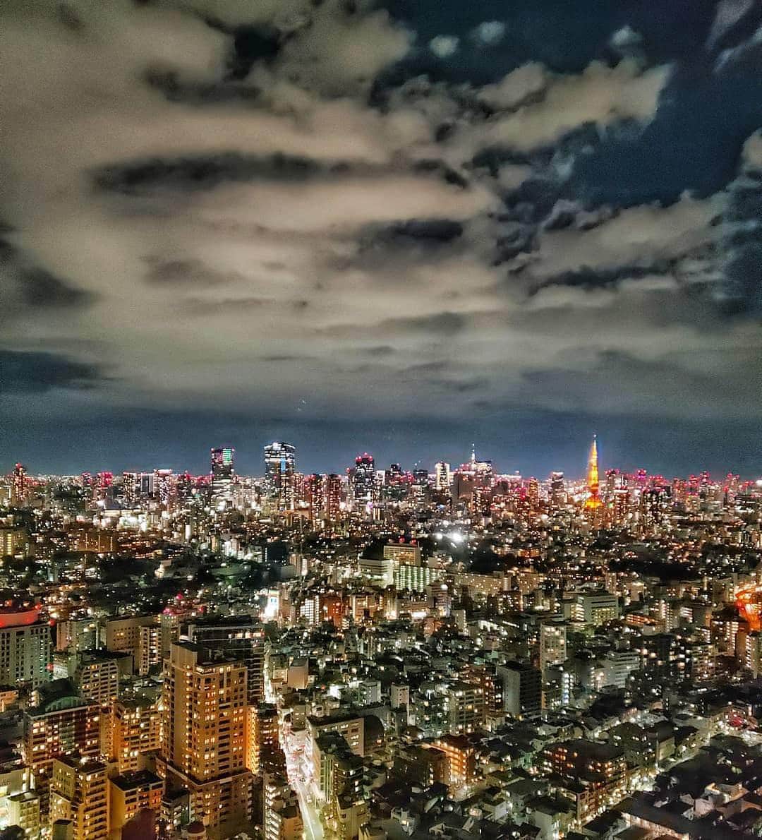 ロングレインのグルメインスタ