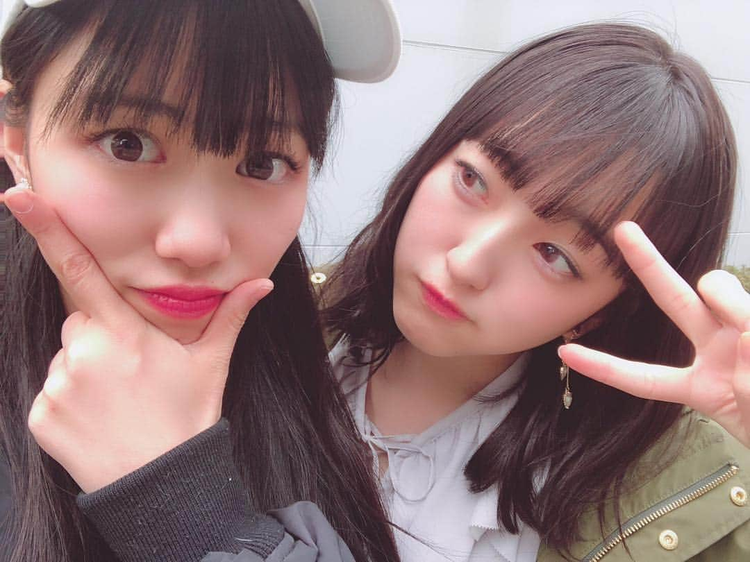 高城れにさんのインスタグラム写真 - (高城れにInstagram)「HKT48の田島芽瑠ちゃんとランチデート💜 気が合いすぎてびっくり‼️ ずっと笑ってたしずっと喋ってたね♡ どっちが年上かわからんくなってたけどwww 楽しすぎました！ 早くまた会わなきゃだよっ😊 #田島芽瑠 #HKT48 #デート」3月29日 23時10分 - takagireni_official