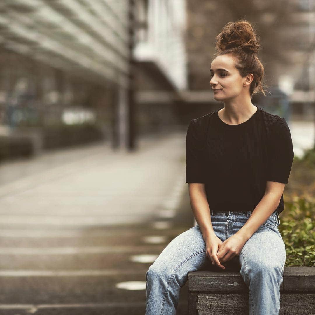 Lina Magullのインスタグラム：「acceptance. 🤜🤛 #happyweekend」