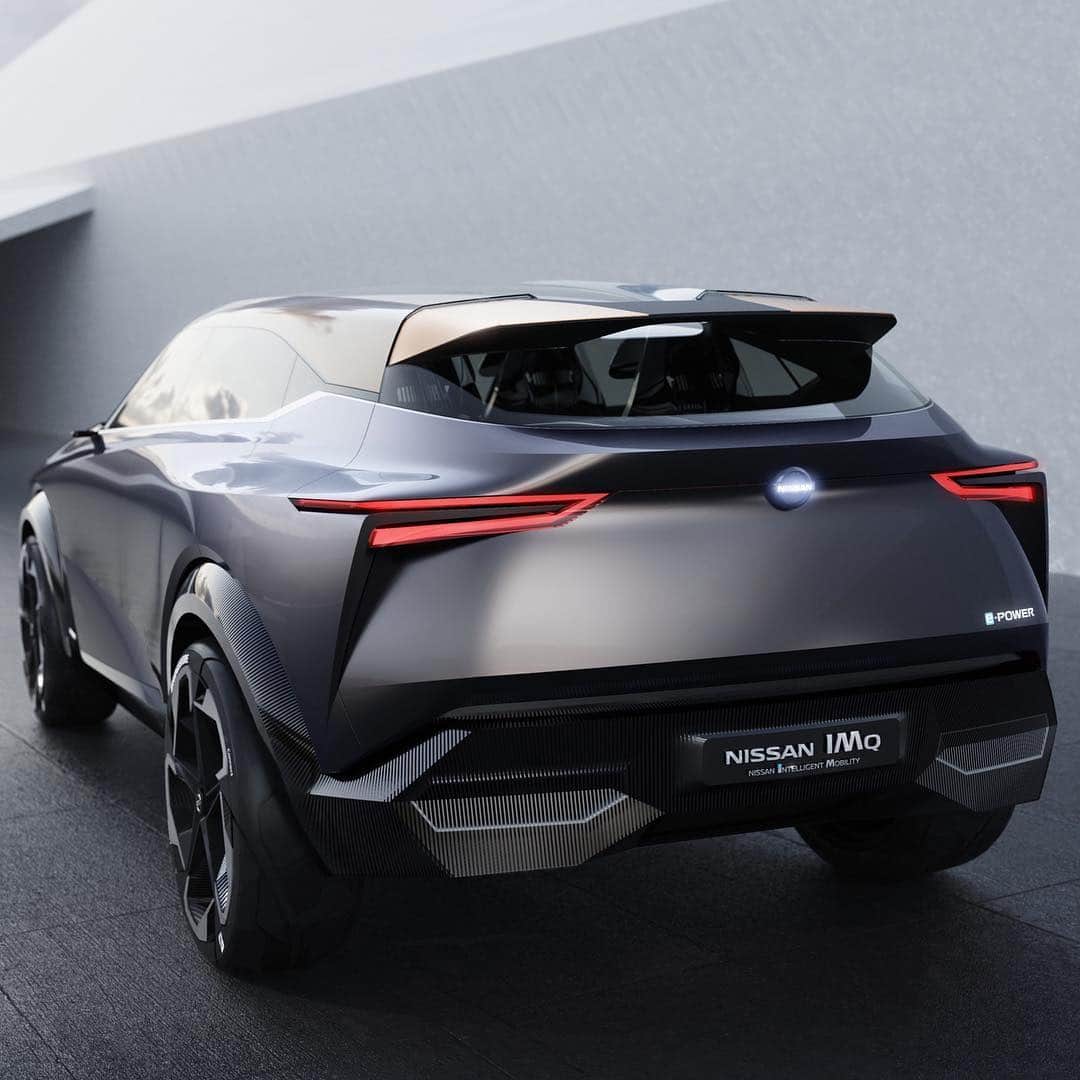Nissanさんのインスタグラム写真 - (NissanInstagram)「With the most cutting-edge radars and cameras, the Nissan IMQ is equipped with an advanced ProPILOT prototype assisting drivers in any scenario. #FutureFriday #Nissan #IntelligentMobility」3月29日 23時30分 - nissan