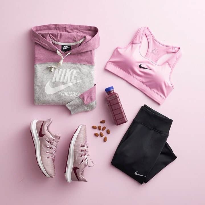 ロック&リパブリックのインスタグラム：「This is not a drill! Tap now to shop and save on Nike, adidas and Under Armour through 3/31. 💪 #Kohls」