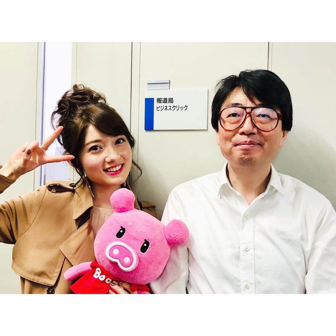 ティファニー春香さんのインスタグラム写真 - (ティファニー春香Instagram)「. 温かいスタッフさん方に支えられた１年間🌸 沢山の思い出をありがとうございました😌🙏🏻💕 #TBS #ビジネスクリック #卒業」3月29日 23時51分 - tiffanyharuka