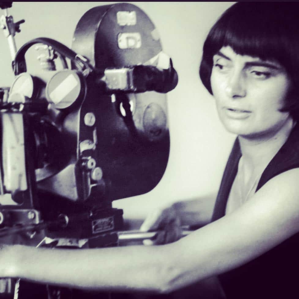 マドンナさんのインスタグラム写真 - (マドンナInstagram)「Farewell to one of my favorite filmmakers— Agnes Varda 🎥🖤always a curious, creative, child like spirit to the last. moment.  We will miss you!! #agnesvarda #rip」3月30日 0時07分 - madonna