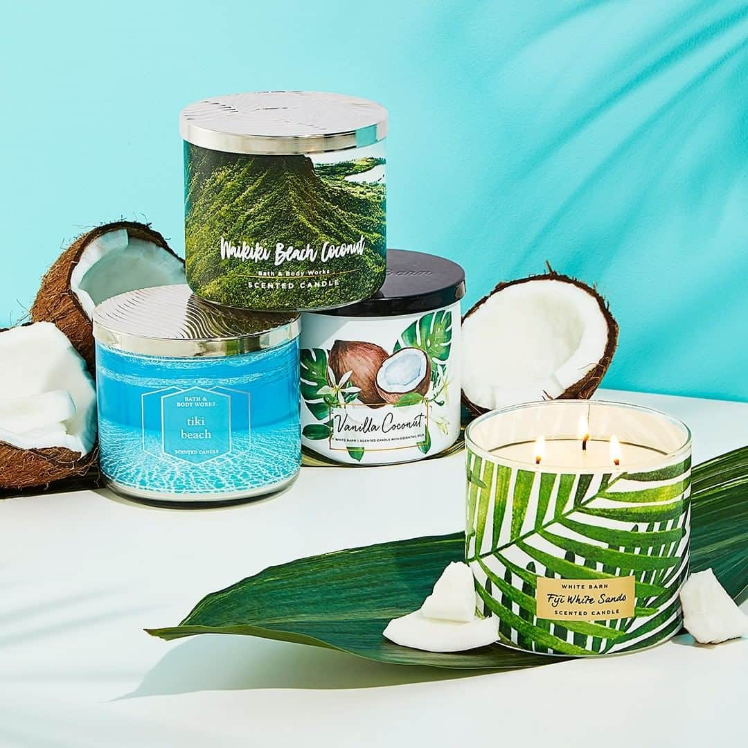 Bath & Body Worksさんのインスタグラム写真 - (Bath & Body WorksInstagram)「Your favorite coconut Candle from Bath & Body Works … Ready? GO! 👇🥥🌴」3月30日 0時00分 - bathandbodyworks