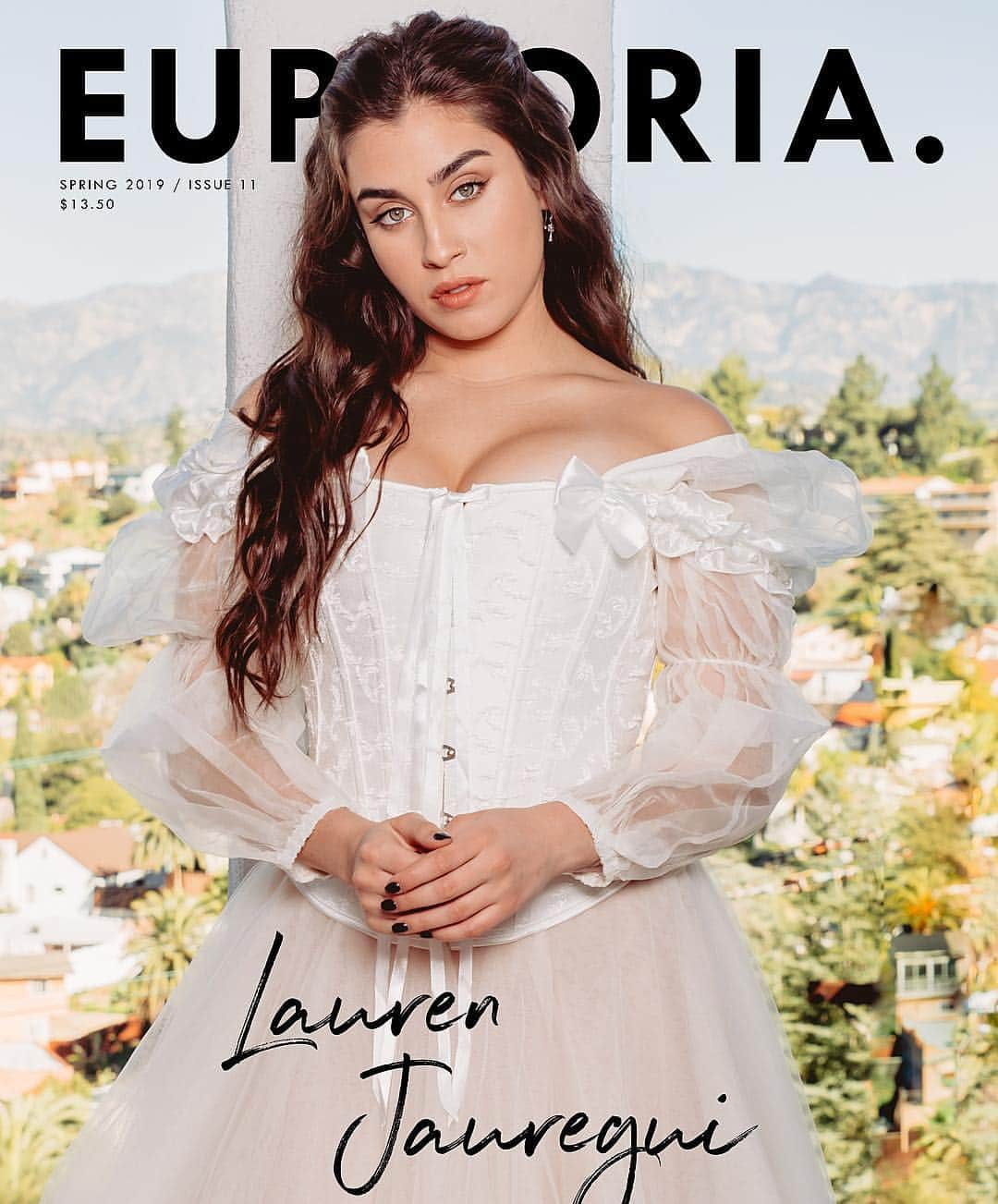 Just Jaredさんのインスタグラム写真 - (Just JaredInstagram)「@laurenjauregui looks radiant on the new cover of @euphoria! See more pics and hear what she had to say about @fifthharmony, sexuality and @ocasio2018 at JustJared.com. #LaurenJauregui #Euphoria Photo: Jerry Maestas」3月30日 1時29分 - justjared