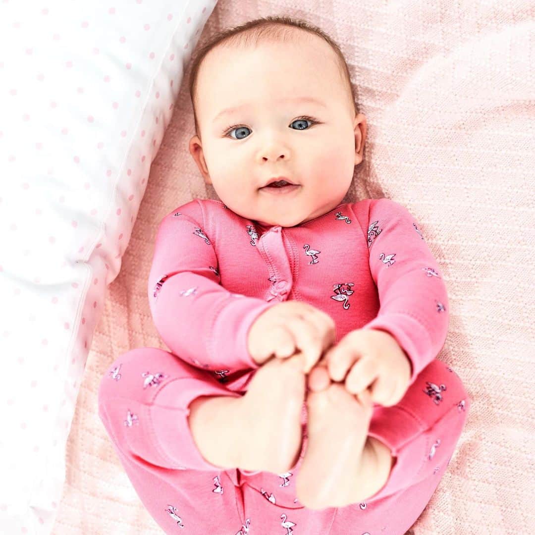 のインスタグラム：「Baby yoga in the silky soft sleep + play. #littlebabybasics #spring #happybaby」