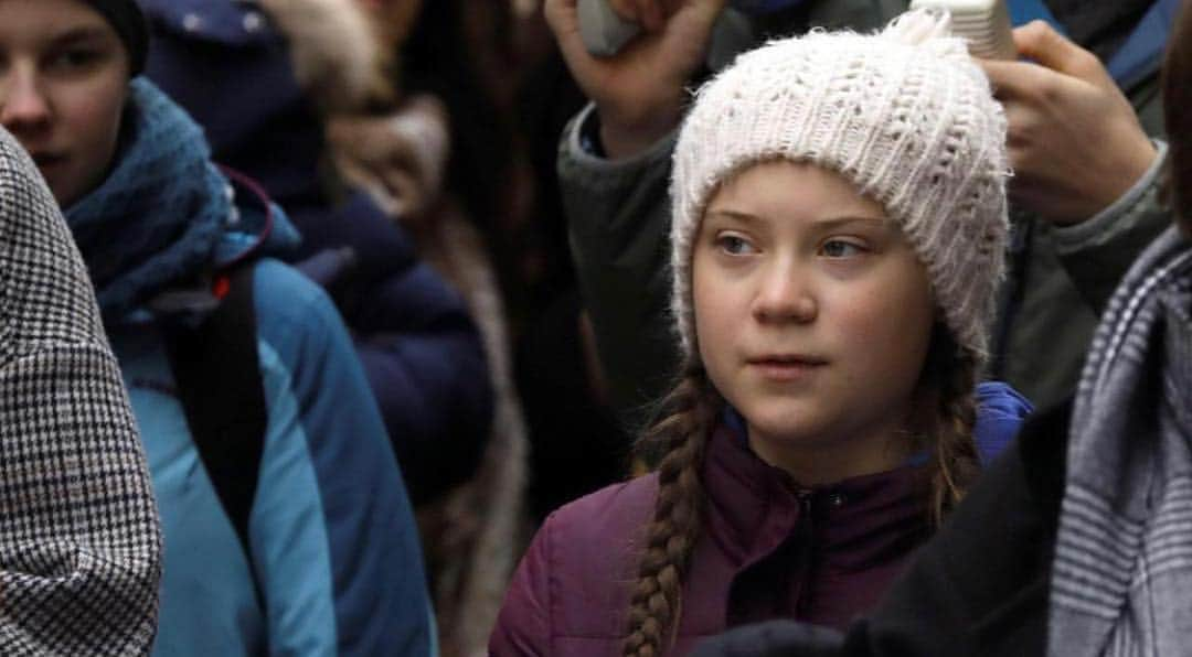 レオナルド・ディカプリオさんのインスタグラム写真 - (レオナルド・ディカプリオInstagram)「#Regram #RG @gretathunberg: ”A new report published this week shows that 33 global banks provided $1.9 trillion to fossil fuel companies since the adoption of the Paris Agreement.” . Wow. That’s almost as bad as missing a few lessons while school striking for the climate. So how come all those who spend their time making up stories to criticise us never ever mention stories like these?? Oh. That’s right. Because they simply do not care about the climate crisis. (Link to the report in bio) #climatestrike #fridaysforfuture #schoolstrike4climate」3月30日 2時12分 - leonardodicaprio