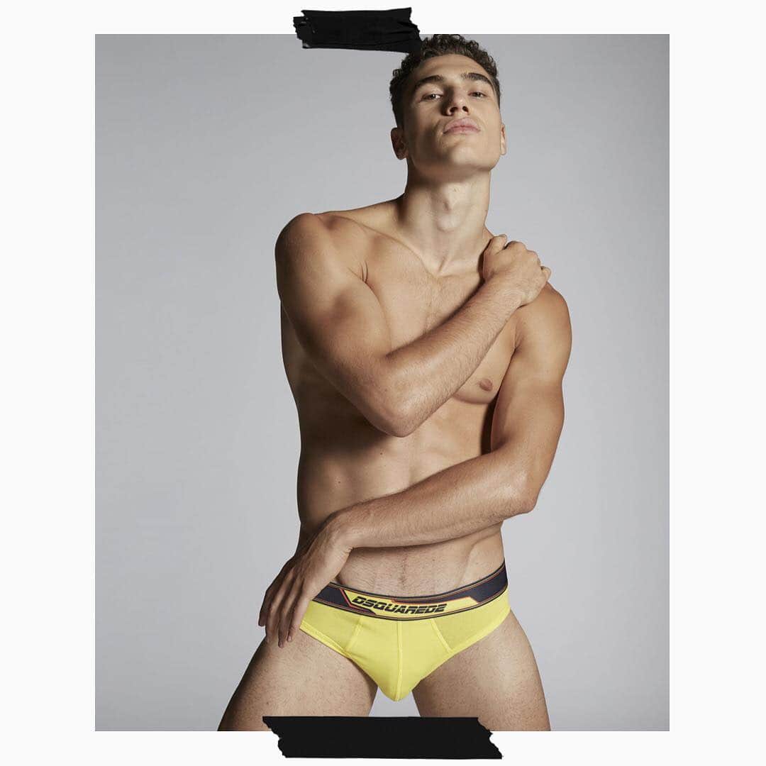 ディースクエアードさんのインスタグラム写真 - (ディースクエアードInstagram)「Yellow is the new black! Shop the #Dsquared2 Underwear Collection on Dsquared2.com and in #D2Stores」3月30日 2時26分 - dsquared2