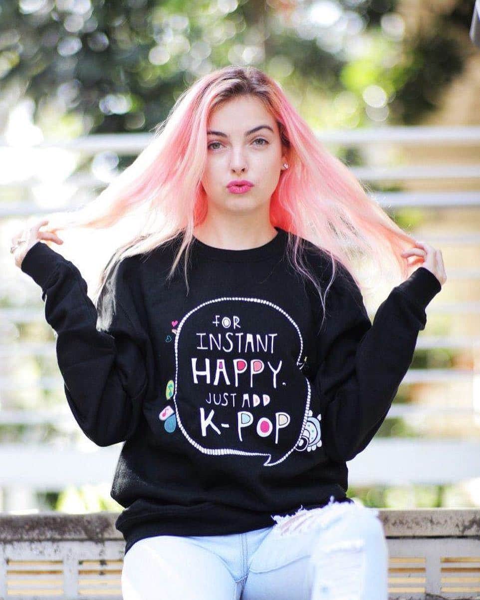 allkpopTHESHOPさんのインスタグラム写真 - (allkpopTHESHOPInstagram)「If you're having a bad day, just add a little K-Pop for INSTANT HAPPY! ^.^」3月30日 2時25分 - allkpoptheshop