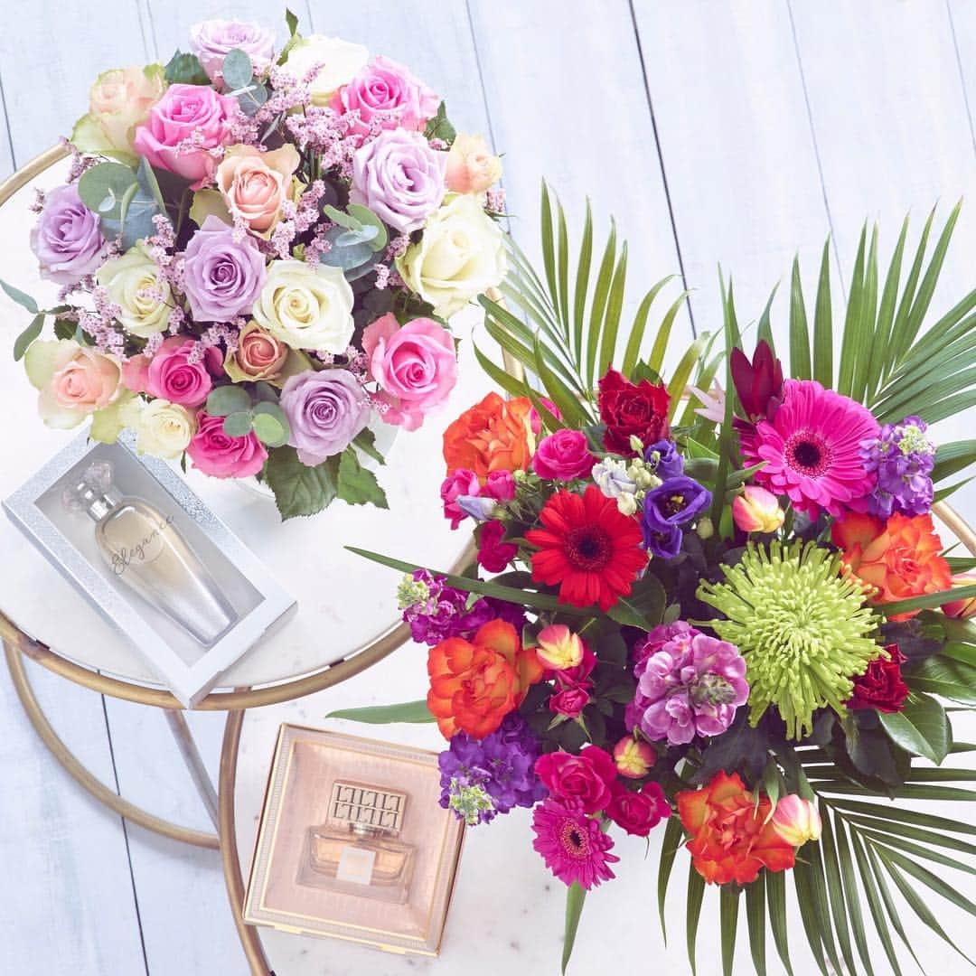 Nextさんのインスタグラム写真 - (NextInstagram)「What better way to say #IOUMum than with a BEAUT bouquet of blooms from @lipsylondon? 🌸 Order your perfume bundle by 3pm tomorrow for FREE UK delivery: tap the link on our profile. #mum #mothersday #flowers #lipsy #lipsylondon #blooms #gifts #gifting #giftsforher #perfume #fragrance」3月30日 4時55分 - nextofficial