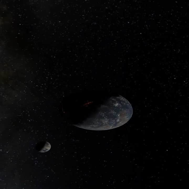 TED Talksのインスタグラム：「The Earth and the Moon have a pretty weird relationship. They’re actually twins — they have identical isotopes, meaning that they’re made up of the same materials.  That’s unheard of as far as “space relations” go. No other planetary bodies have the same genetic relationship. So, what makes the Earth and the Moon so special? After conducting countless simulations, planetary scientist Sarah T. Stewart discovered a new type of astronomical object: a synestia (which is what you see in this clip). A synestia is made from planets; it’s what a planet becomes when the combination of heat and spin speed causes it to lose its spherical shape. Sarah theorizes that the Earth was once a synestia, and the Moon actually formed inside it. “The next time you look at the Moon, remember: the things you think you know may be the opportunity to discover something truly amazing,” she says. To learn more, watch her #TEDTalk at go.ted.com/spacetwins  Visualization courtesy of Sarah T. Stewart」