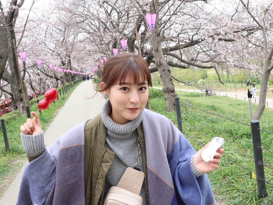 森高愛さんのインスタグラム写真 - (森高愛Instagram)「もう直ぐ満開〜🌸 . ここ最近寒いから桜がなかなか満開にならないね。 でも長く見れるから嬉しいねー☺︎❤︎ . #桜 #幸手 #権現堂 #🌸」3月30日 15時34分 - ai_moritaka_official