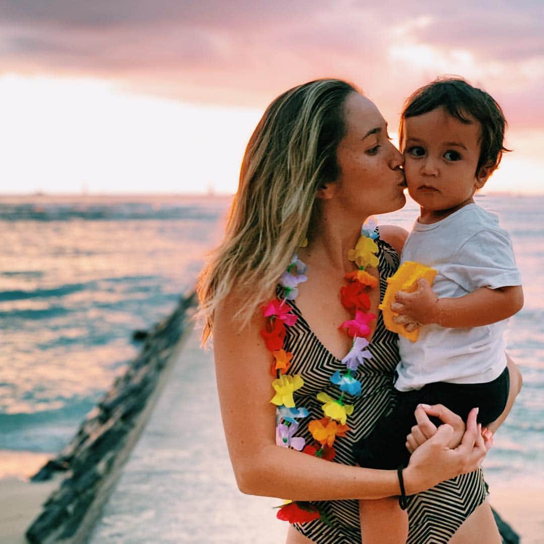 アリッサ ウーテンのインスタグラム：「Thank you to everyone that came and celebrated Noa’s second birthday with us ❤️ we are so loved and blessed. Thank you for real.」