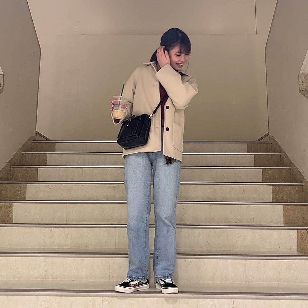前田亜美のインスタグラム：「. . 私服。. . カジュアルですねん✌︎(　˙-˙　)✌︎. . 理想のデニムパンツ手に入れた。. @u_dresser . . #私服 #ami私服」