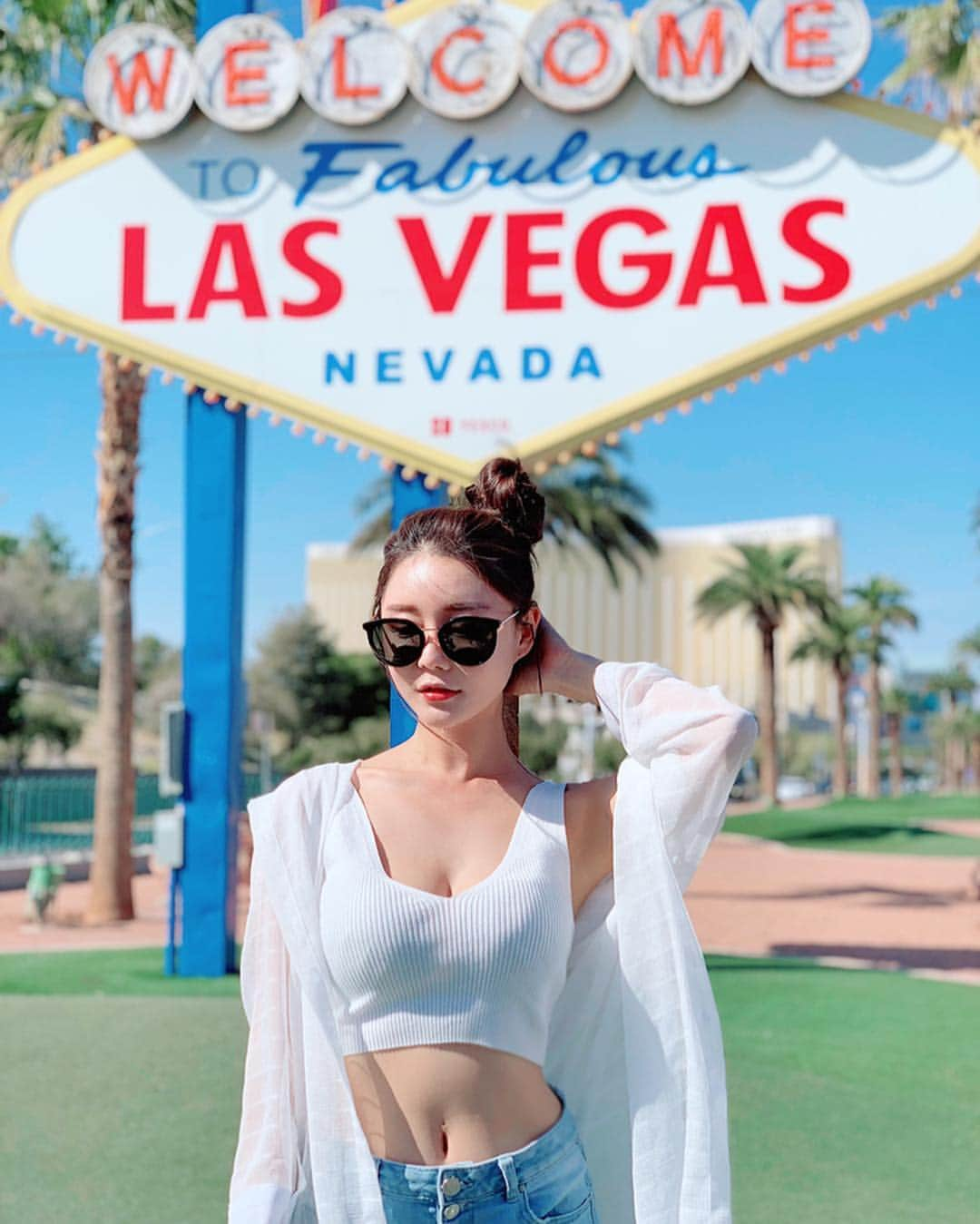 チェ・スルギさんのインスタグラム写真 - (チェ・スルギInstagram)「. Las vegas🇺🇸 . . Welcome to las vegas✨ Hoover dam . .  드디어 라스베가스 !!! 달리고싶은데 ...🎆🎇🌠🎉 이제 본격적으로  즐겨볼까 ? 헤헿」3月30日 16時13分 - angel9028