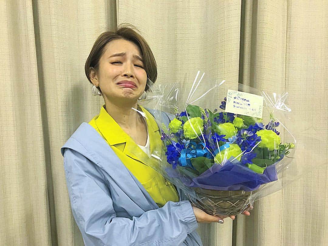 富久美玲のインスタグラム：「_ . 今日で調べたガール最終回でした！ . SP生配信イベントに来て頂いた方 雨の中ありがとうございました🙏 . この2年間調べたガールで関わった 全ての人に感謝です😭😭✨ 本当にありがとうございました😭 . #cbcテレビ#調べたガール#卒業#最終回#sp#生配信#イベント」