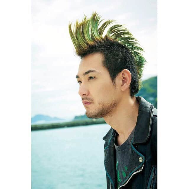 のインスタグラム：「#モヒカン故郷に帰る #🎤 #YAZAWA #矢沢永吉 #アイラヴユーOK #断末魔 #広島カープ #⚾️ #松田龍平 #前田敦子 #柄本明 #もたいまさこ #千葉雄大」