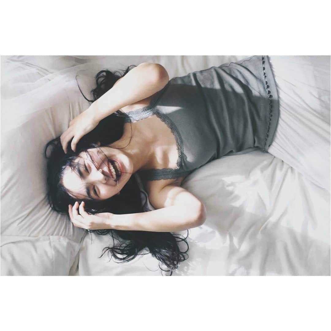クマモトタツヤさんのインスタグラム写真 - (クマモトタツヤInstagram)「. "Good morning--♪" . . . #福岡のスイッチで髪切る女の子 #kumaxNANASE . .  Hair cut-styling / NAO (switch) Make up / NAO (switch) Guest / NANASE (switch guest 1st) Photo / T.KUMAMOTO (switch)  #クマナリ #photobykumamoto」3月30日 8時44分 - tatsuya_kumamoto