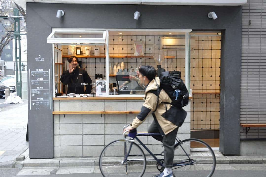 ABOUT LIFE COFFEE BREWERSのグルメインスタ