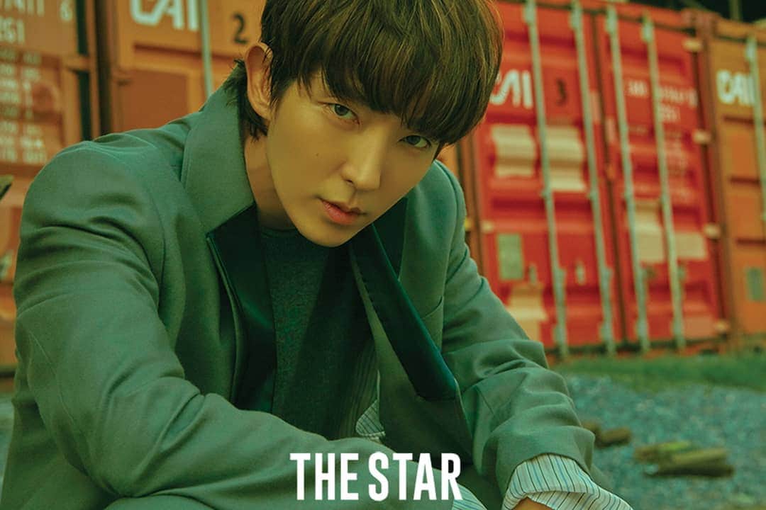 Just a girlさんのインスタグラム写真 - (Just a girlInstagram)「Lee Joon Gi 💜 @actor_jg For THE STAR Magazine April Issue . . . . #이준기 #LeeJoonGi #koreanactor#koreanmodel #koreanboy#맞팔 #셀스타그램 #셀카 #얼스타그램 #데일리 #선팔 #인스타그램  #follow #l4l #f4f  #like4like #ootd  #Bts #exo#Txt #おしゃれ #オシャレ #いいね返し #フォロー #韓国人 #韓国 #セルカ #自撮り #ファッション #フォロー」3月30日 9時49分 - cecithegirl