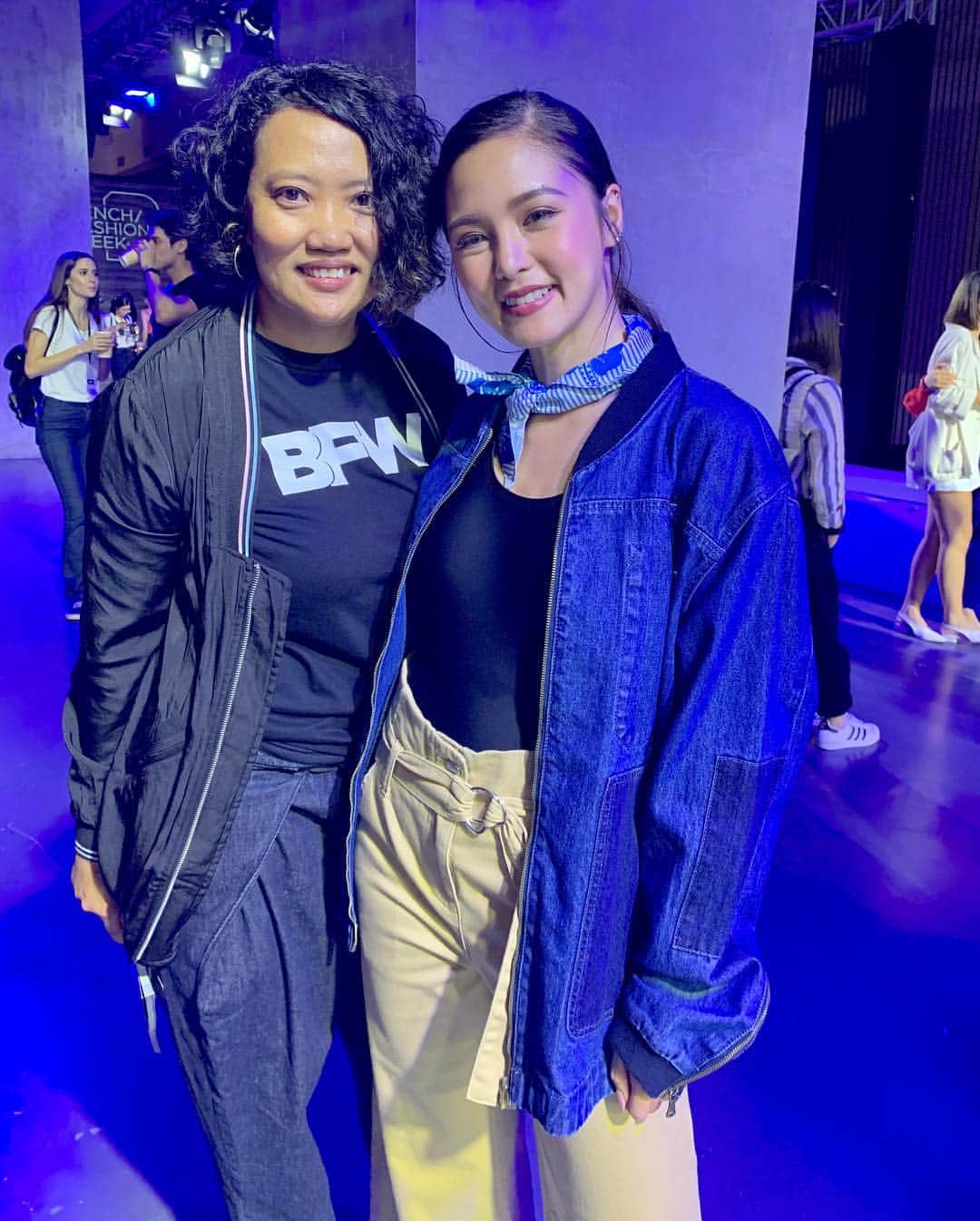 Kim Chiuさんのインスタグラム写真 - (Kim ChiuInstagram)「about yesterday!❤️ #family #rafexbench collection day 1 of bench fashion week! thank you sir @bcbench love you!!😁 nice to meet you @rafenewyork 😘 great collection indeed, check them out at the @benchtm store 👍🏻 #bfw_ss19 @rafenewyork @kjjardenil」3月30日 10時51分 - chinitaprincess