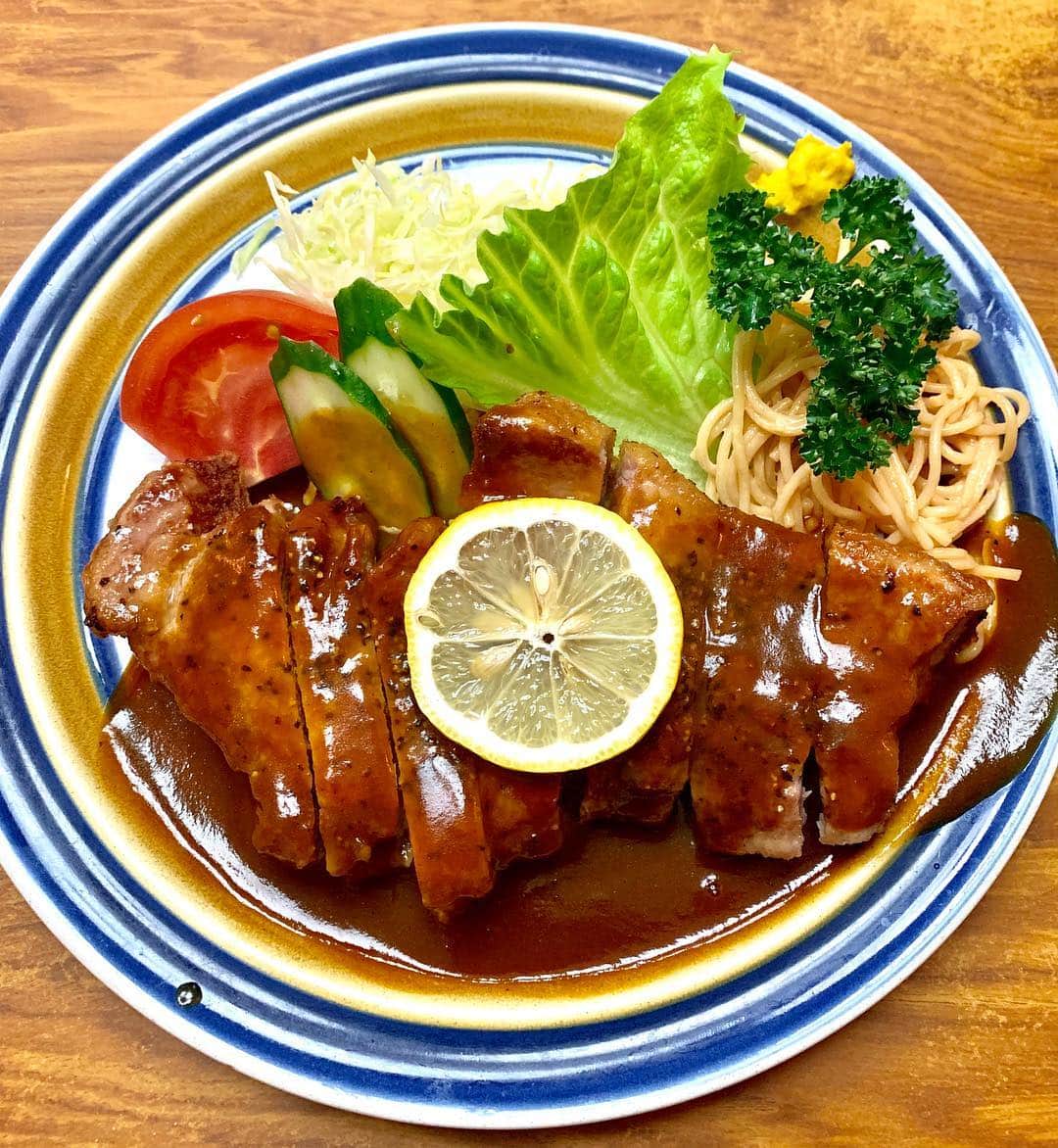 白鳥雪之丞のグルメインスタ