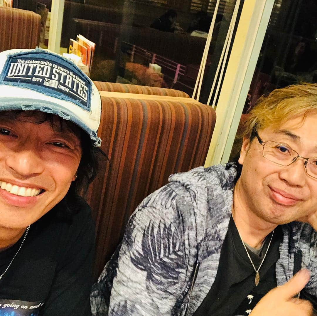 日野賢二さんのインスタグラム写真 - (日野賢二Instagram)「Last night Recording@ Izu studio ^_^夕べから伊豆スタジオで、レコーディング1日目^_^」3月30日 11時26分 - jinobass