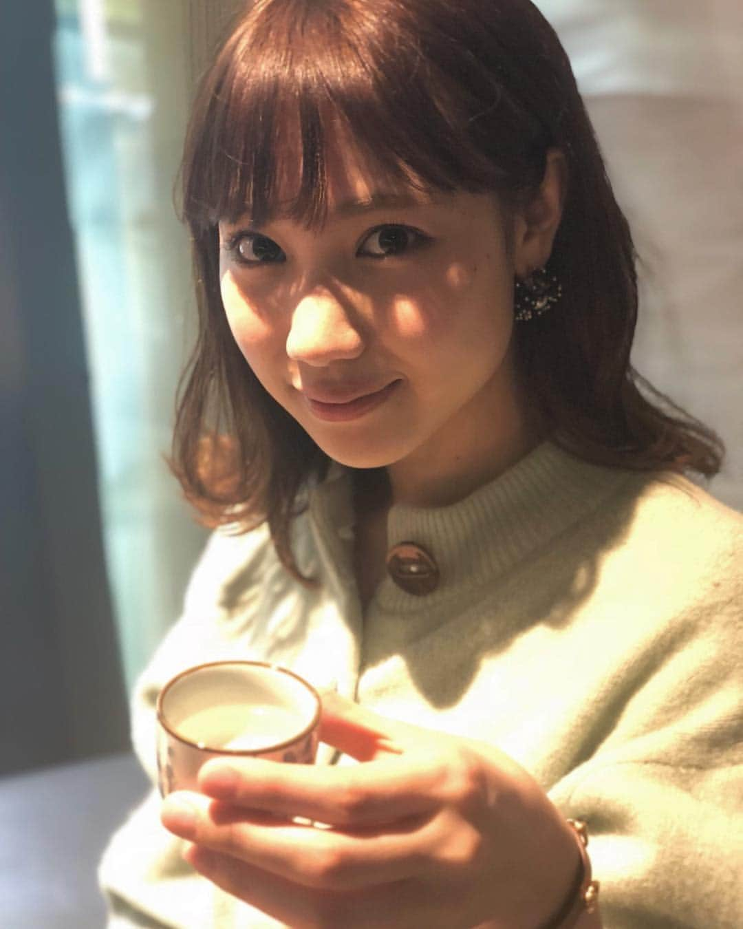 高野祐衣さんのインスタグラム写真 - (高野祐衣Instagram)「昨日は第1回目の日本酒イベント、 ゆいぽんしゅ処〜本日開店しました〜 でした😊🍶 .  素敵なお料理と美味しいお酒を飲みながら みなさんといい時間を過ごせました✨ 少人数制でお店でってのがやはり🙆‍♀️ 来て下さった方、ありがとうございました！  次回開催予定は、 ４月末、大阪です！ お楽しみに＼(^ω^)／ .  #ゆいぽんしゅ #ゆいぽんしゅ処 #となりのおくさん #日本酒 #日本酒女子」3月30日 11時54分 - yuipooon12_06