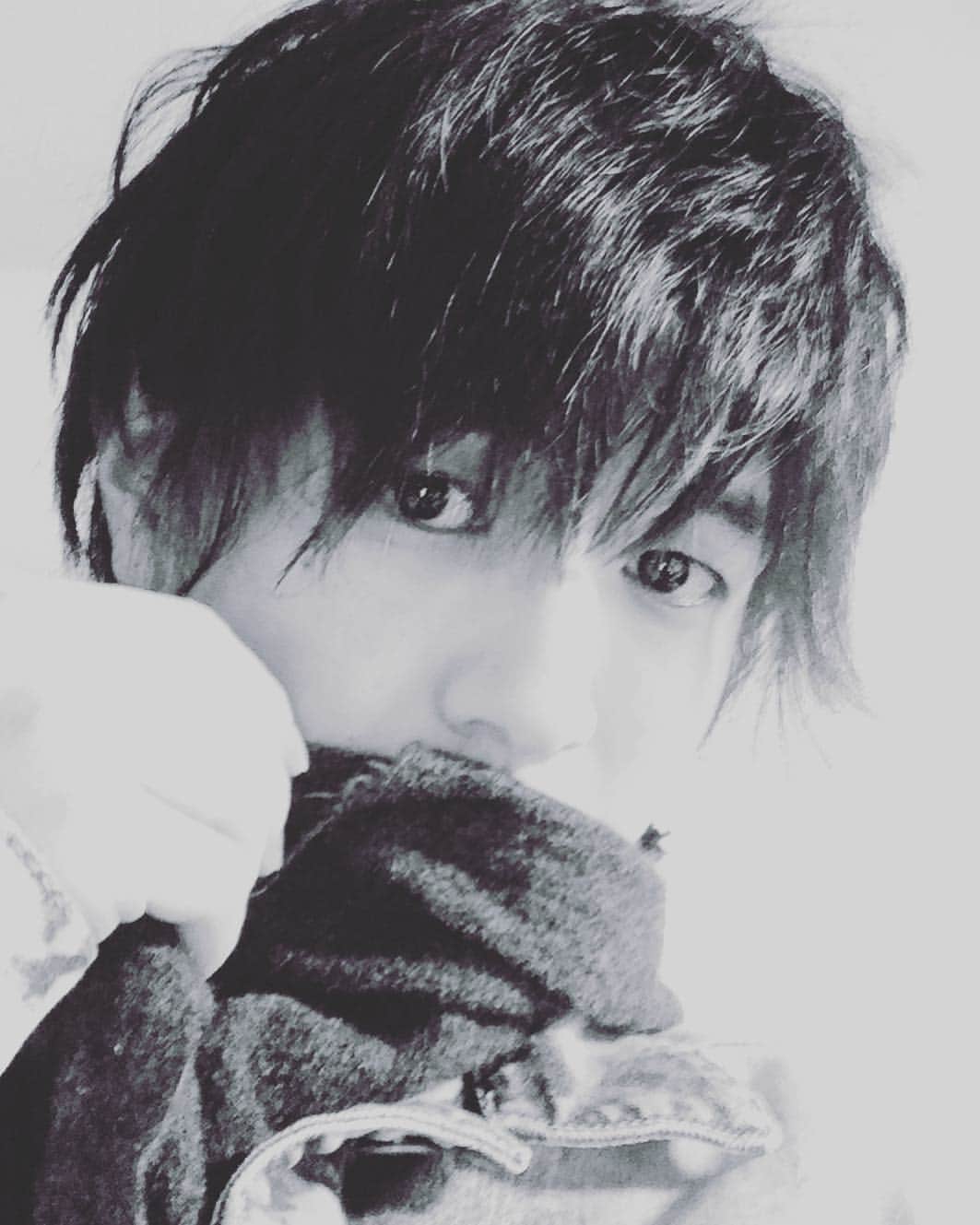 磯村洋祐のインスタグラム：「髪をおろすとこんな感じです！！ 上げても下ろしてもいける 髪型は良いですね！！」