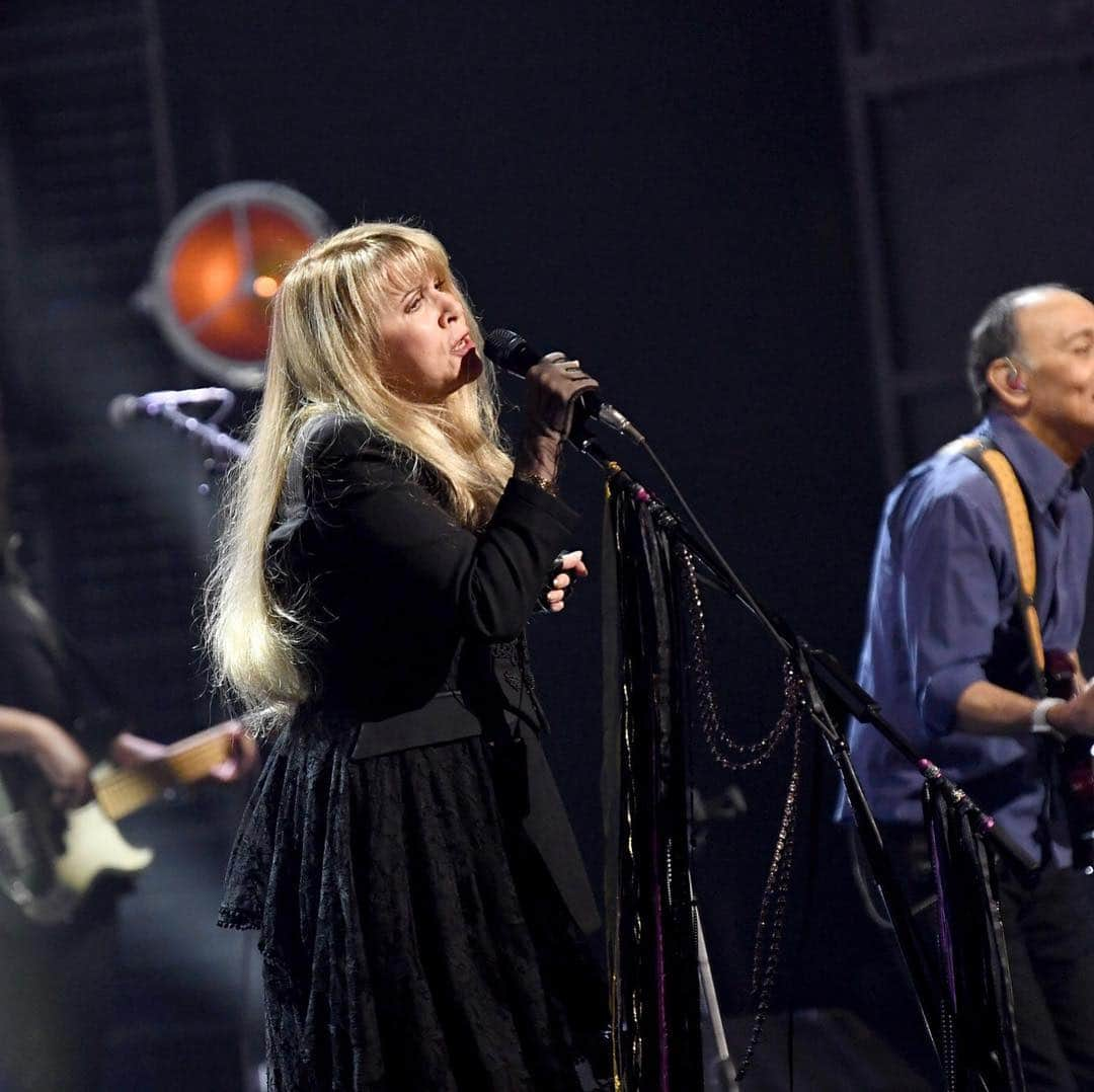 NBC Newsさんのインスタグラム写真 - (NBC NewsInstagram)「Rock & Roll Hall Of Fame: Janet Jackson attends the 2019 Rock & Roll Hall Of Fame Induction Ceremony at Barclays Center in New York City. . Stevie Nicks, and members of the band The Cure, perform at the Rock & Roll Hall of Fame induction ceremony. . Ed O'Brien and Philip Selway, of Radiohead, accept a trophy at the Rock & Roll Hall of Fame induction ceremony. . 📷 Dimitrios Kambouris / @gettyimages 📷 Evan Agostini / Invision / @apnews」3月30日 13時49分 - nbcnews