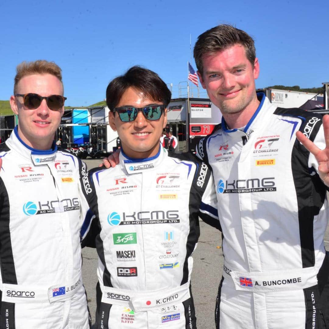 千代勝正さんのインスタグラム写真 - (千代勝正Instagram)「We will start from front row at Laguna Seca #California8h tomorrow. We've done into top10 on combine quolify all three drivers then great job by @al_buncombe on Top10 shootout and well done by whole team!  明日の決勝はフロントローからスタートします！Q1～Q3は給油が出来ないため、体重の1番軽い自分がQ1を担当し、6位で通過。セットアップを調整して、Q2アレックス、Q3ジョッシュが担当。3人の平均タイムでなんとかトップ10に入り、最終順位を決めるトップ10シュートアウトではアレックスが素晴らしいアタックを決めてくれて2番手を獲得でき、チーム全員の努力に感謝です！  #KCMG #GTR #IGTC #California8h」3月30日 14時11分 - chiyokatsumasa