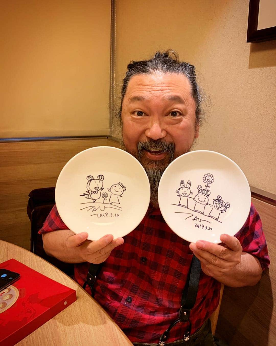 村上隆さんのインスタグラム写真 - (村上隆Instagram)「LOVE×∞ 鼎泰豊！」3月30日 14時19分 - takashipom