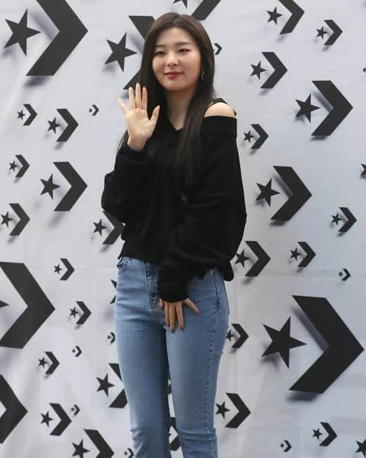 スルギさんのインスタグラム写真 - (スルギInstagram)「190330 SEULGI - Converse 'All The Stories Are True' Event #REDVELVET #레드벨벳 #SEULGI #슬기 #🐻」3月30日 14時40分 - kristiandawal29