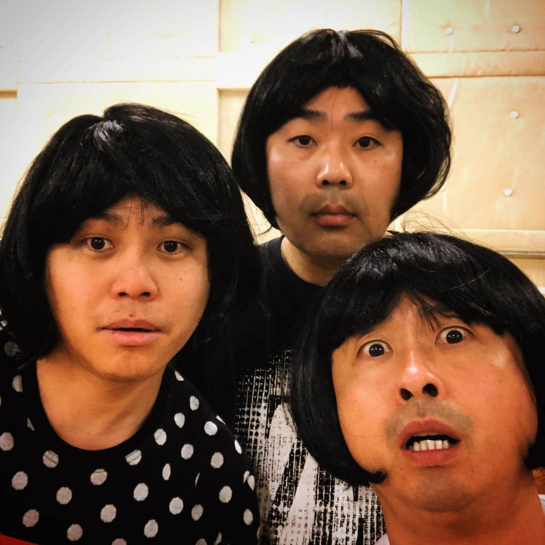 河本準一さんのインスタグラム写真 - (河本準一Instagram)「4月の７日は誕生日です。 と！CONTS と言うユニットコントライブあります！是非是非お越し下さい‼️ #conts #ノンスタイル #井上 #フジもん #岩尾 #ハリセンボン #とろサーモン #河本 #タンメン」3月30日 14時41分 - junichi_komoto0407