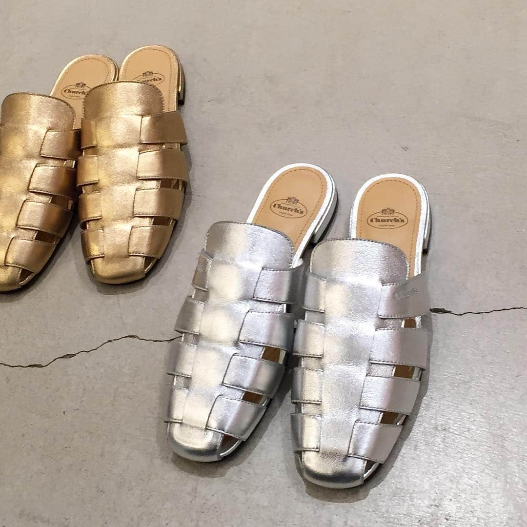 H BEAUTY&YOUTHさんのインスタグラム写真 - (H BEAUTY&YOUTHInstagram)「＜Church's＞ BECKY SLIPPER for women ¥61,000-(+tax) RHONDA CROSS for women ¥73,000-(+tax) BLISS DOUBLE CROSS for women ¥73,000-(+tax)  #H_beautyandyouth @h_beautyandyouth  #BEAUTYANDYOUTH #Unitedarrows #churchs」3月30日 15時15分 - h_beautyandyouth