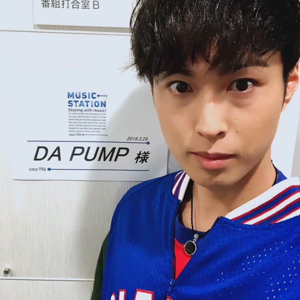 YORIさんのインスタグラム写真 - (YORIInstagram)「昨日はMステ3時間SPでした。  史上最多！ 1200人のDPCの皆さんとMステ観覧人数の記録更新させていただけたことに感動でした！ 皆さんのお陰で素晴らしいステージになりました。 本当にありがとうごさいました！  #musicstation #mステ3時間sp #dapump #桜」3月30日 15時08分 - yori_dp