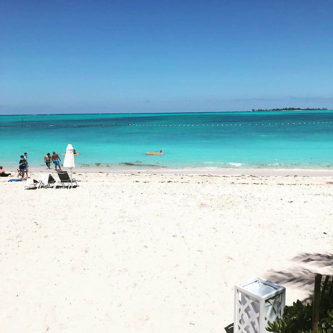 レイ・アレンさんのインスタグラム写真 - (レイ・アレンInstagram)「Thank you to all of the Bahamian people that allowed my family and I to have an awesome spring break week on your island. The golf was great, the food was incredible and the beach was perfect! @bahamarresorts i will see you real soon. #grandhyattbahamar @albanyacademygolf @albanybahamas @royalbluegolf @filiarestaurant @katsuya #regatta #nassau #caribbean #bahamas #cablebeach」3月31日 1時10分 - trayfour