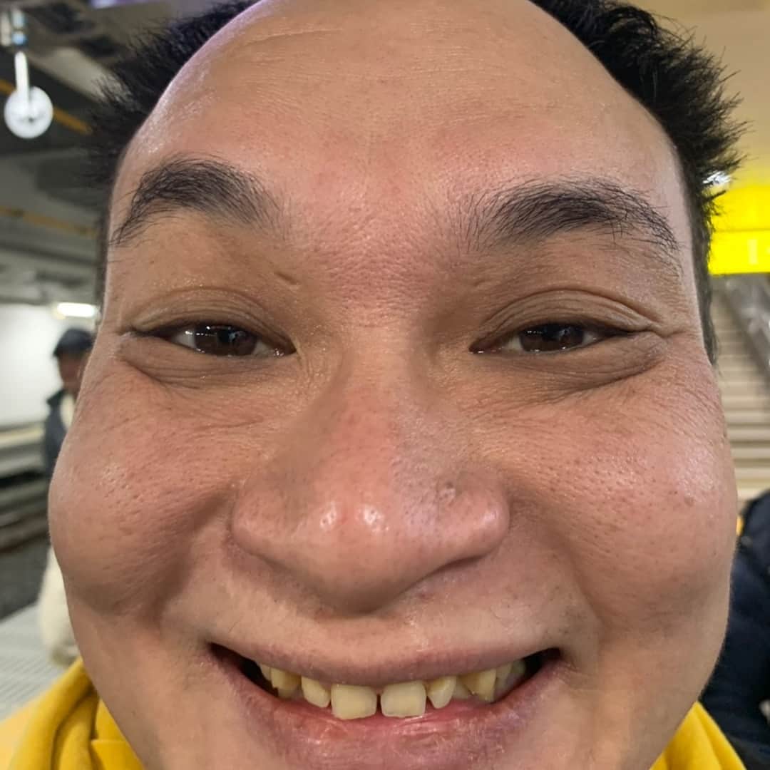 のインスタグラム：「写真はヴィッセル神戸が逆転勝ちした時の顔 #vissel #visselkobe #iniesta #アイアム野田」