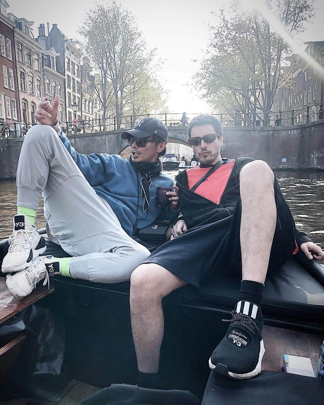 のインスタグラム：「First boat party this year in 2019#boatparty #frenchies #sunset #ボートパーティー#夕日 #iine  @mr.gautierdsb」