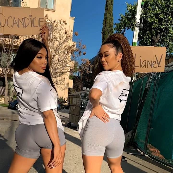 リアン Vのインスタグラム：「When people are thirsty for followers 💦 with @candice @adamw  Song “follow me” : @yesimprettyvee」