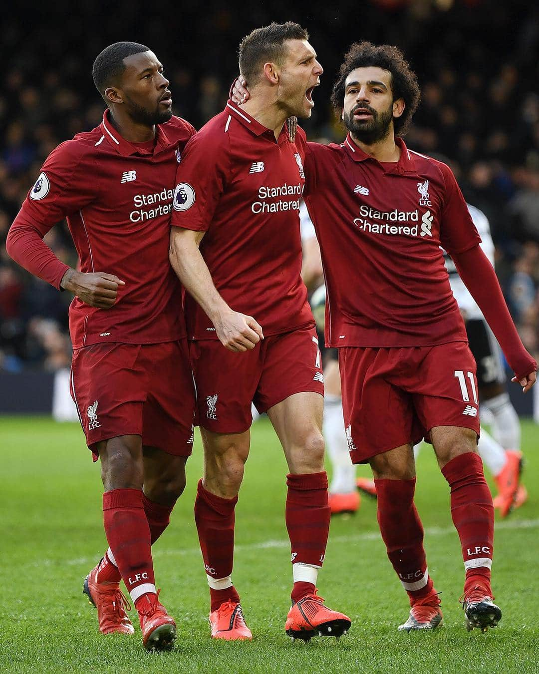 リヴァプールFCさんのインスタグラム写真 - (リヴァプールFCInstagram)「Ready to return to @premierleague action on Sunday 👊👊 Up the Reds 🔴🔴 #LFC #LiverpoolFC #PremierLeague」3月31日 1時51分 - liverpoolfc