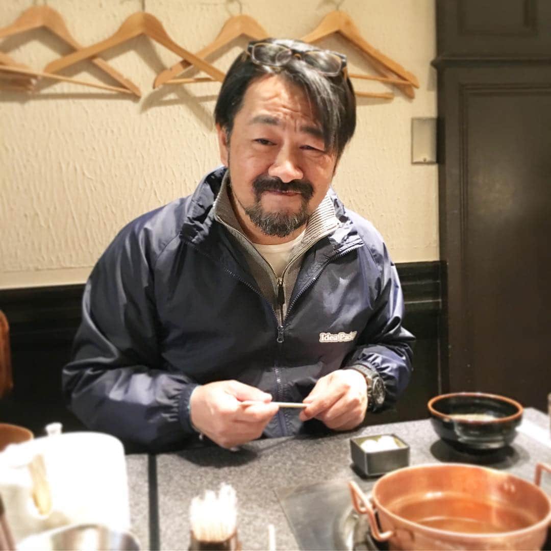 中倉隆道さんのインスタグラム写真 - (中倉隆道Instagram)「. 大阪で美味しかったやつ😋🥩💕 . . お世話になってるアイデアパッケージの西尾社長とエミさん😆✨✨ . 本当に面白いお二人！w . . お肉ウマウマだったー♬ また食べたいーー . . #しゃぶ亭 #しゃぶしゃぶ #アイデアパッケージ #紅ショウガ天柿ノ種揚 #肉 #肉好き #柿ピー研究家 #中倉隆道 #フリーアナウンサー」3月30日 17時57分 - ryudo.tokyo