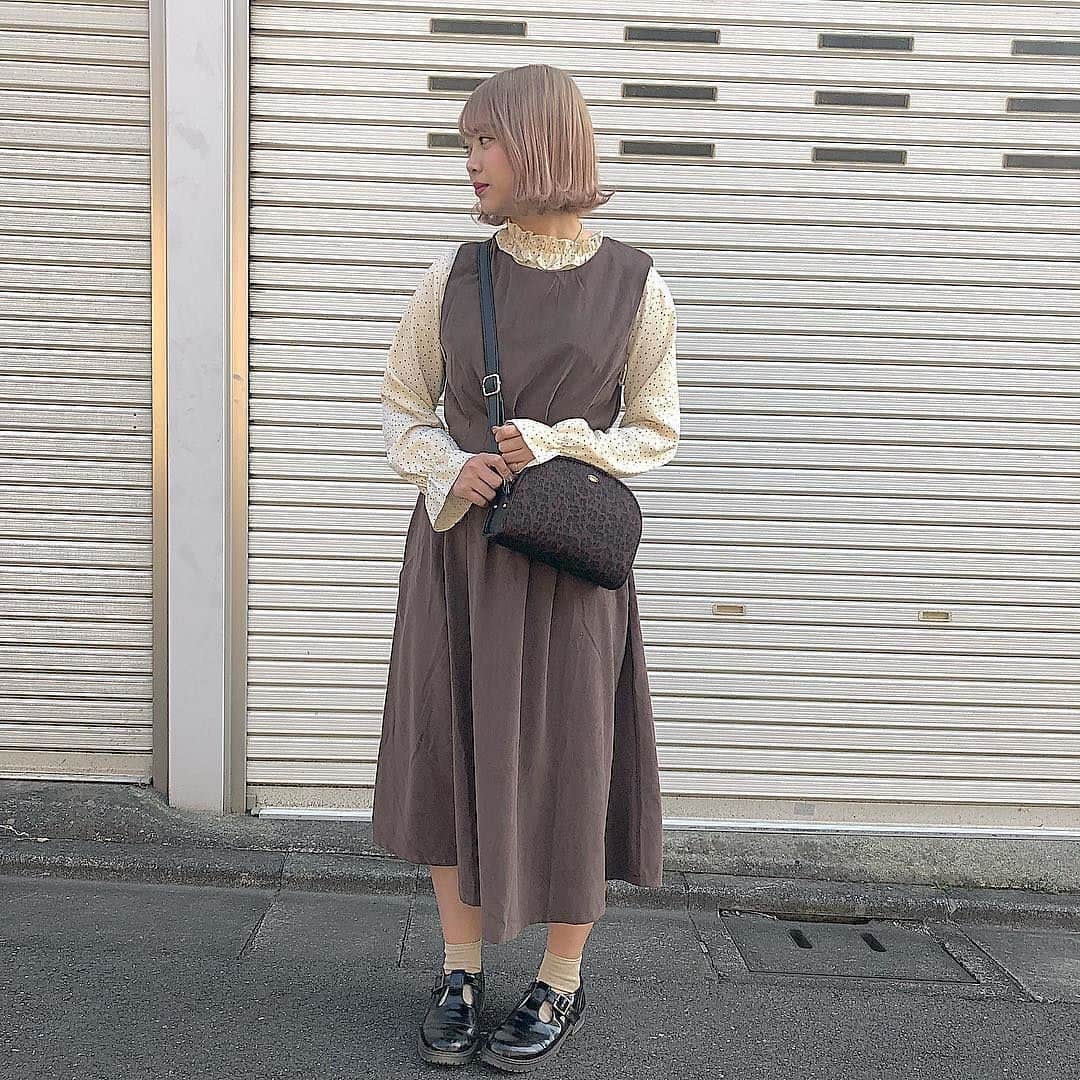 RiLiさんのインスタグラム写真 - (RiLiInstagram)「. 毎週土曜日のトピックスは フォロワーさん参加企画🎉 今回のテーマは「 #ワンピース」 応募写真の中から、素敵な作品を一部ご紹介するよ🎀 . . 次回の募集テーマは ストーリーハイライトを見てね:👀 . 気になるトレンドを毎日更新💖 知りたい情報やタレコミがあったらコメントでリクエストしてね！ ． ❣ ❣ ❣ ❣ ❣ サイトやSNSで掲載させていただくお写真募集中😘📸 かわいいコーデやアイテム、注目スポットなどが撮れたら、@rili.tokyo  をタグ付けて投稿❗ ． Special Thanks💋 Photo by @9ichan_ @tam_happy_ @iamhiroka @ss31on @_oohmayu94_ @tomomomomomomomo0202 @kaa_oo.02 @angel_pinkdoll @honey_pink_ @y_s04 ． #春 #春コーデ #ワンピース #ロングワンピース #花柄ワンピ #白ワンピ #レースワンピ #シミラールック #シミラーコーデ #ドットワンピ  #シフォンワンピ #古着コーデ #韓国ファッション #おしゃれさんと繋がりたい #お洒落さんと繋がりたい #古着好きな人と繋がりたい #韓国好きな人と繋がりたい #ファッション」3月30日 18時00分 - rili.tokyo