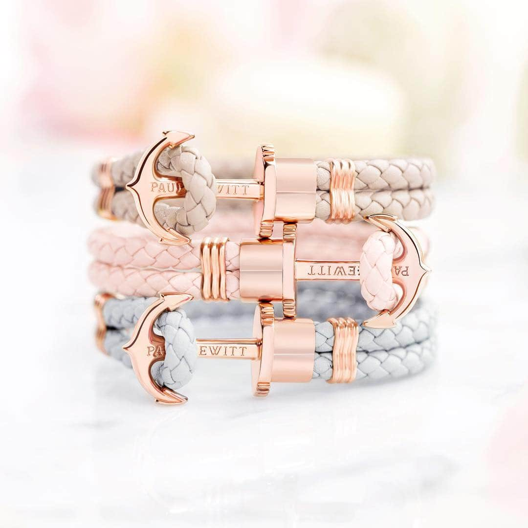 PAUL HEWITTさんのインスタグラム写真 - (PAUL HEWITTInstagram)「Get your wrist ready for spring with our classic PHREP collection. 🍭🌸⚓ #getAnchored #paulhewitt #phrep __ #anchorbracelet #summervibes #womensaccessories #womenstyle #anchorlove #womensbracelet #accessories #colorful #womenwithstyle #bracelet #anchor」3月30日 18時00分 - paul_hewitt